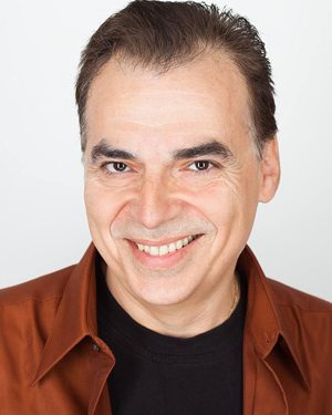 vinnie-headshots-4x5